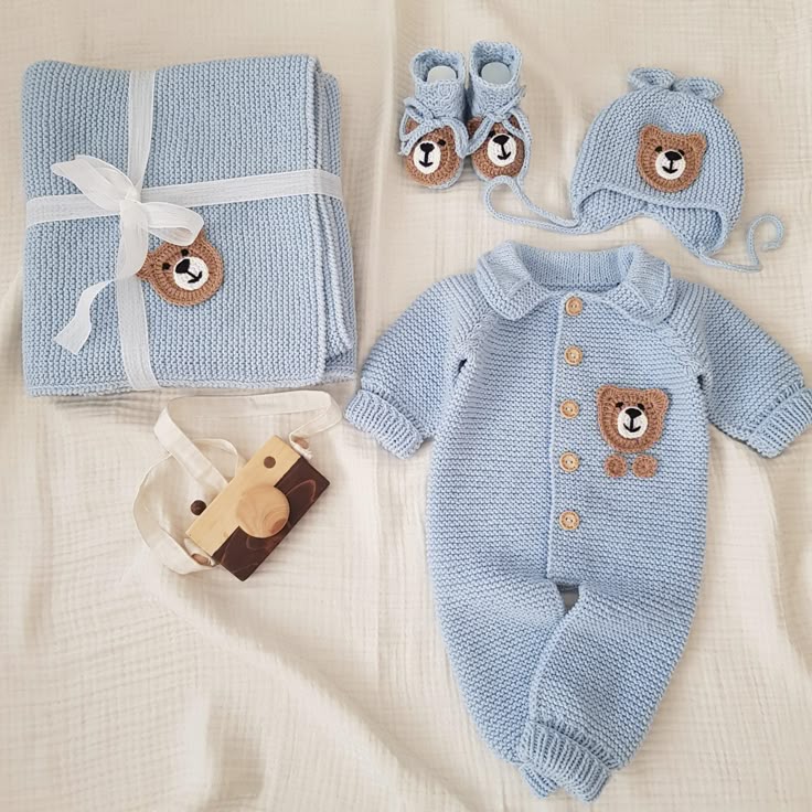 Newborn Clothes - Little Bubs
